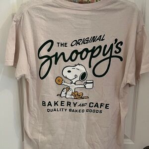 Snoopy's 100%Cotton Medium Bakery and Cafe Graphic T-Shirt